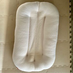 Gently used Snuggle Me - great condition